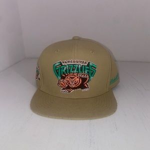 1995 Memphis Grizzlies fitted hat- 7 1/2